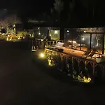 Villa La *
